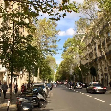 Daire Studio Renove Proche Champs-elysees Et Tour Eiffel Paris